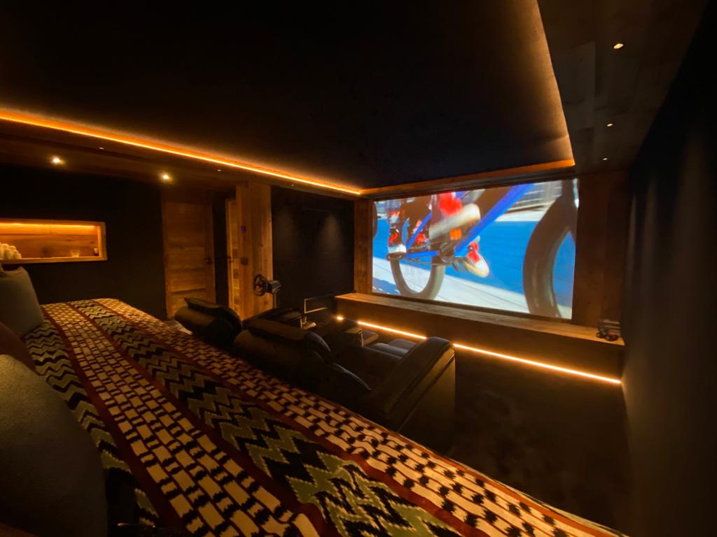 photo cinema privé megeve 8